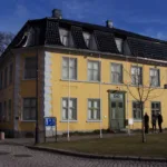Her i «Kong Carl» i Henrik Gerners gate ble Moss Idrætsforening stiftet i 1906.