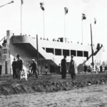 Melløs stadion ble åpnet 21. mai 1939 og samlet rundt 4000 tilskuere til åpningskampen.