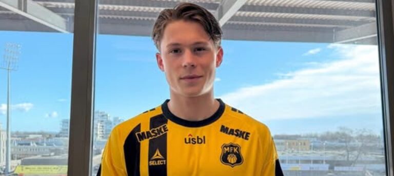 Wilmer Olofsson måtte avbryte trening med en mulig kneskade – nå venter MFK på svar før seriestart.